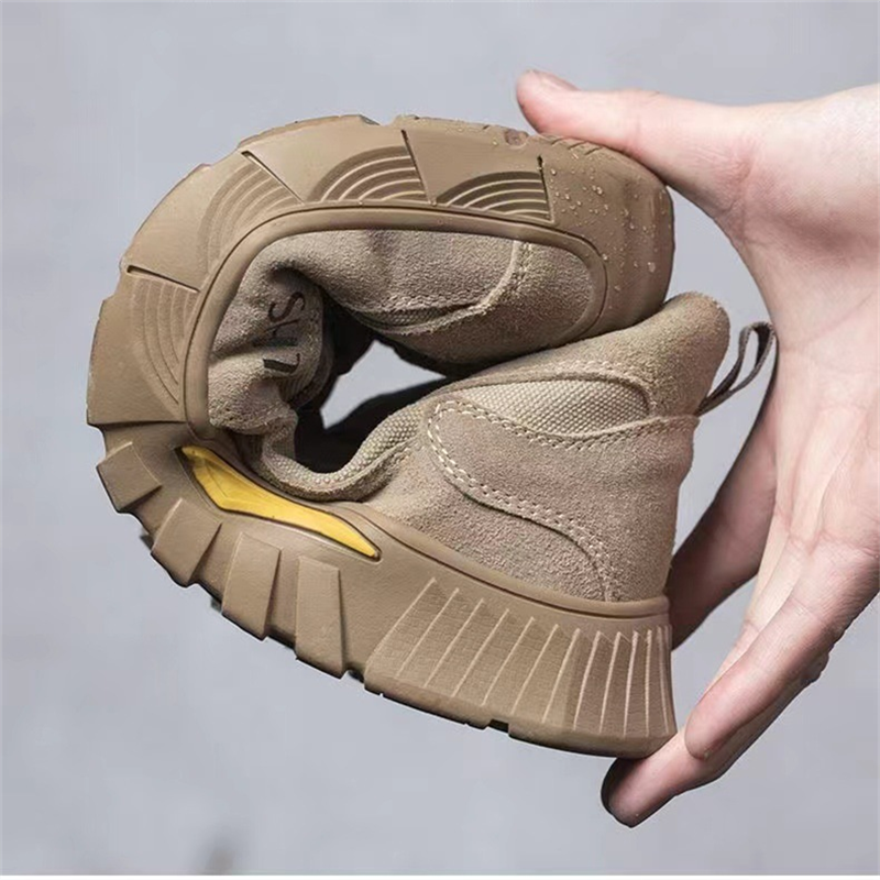 Lightweight  Low-heeled Steel Toe Labor Safety Work Shoes